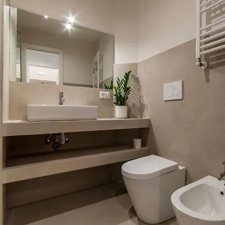 Castro Pretorio 21 - Fromhometorome شقة