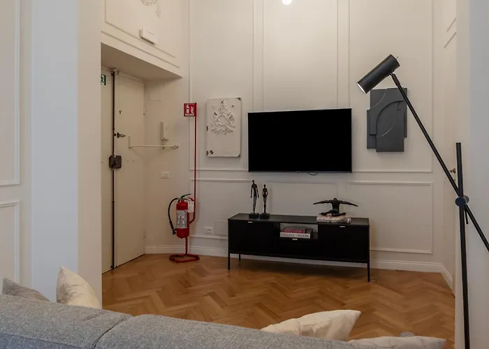 Appartement Castro Pretorio 21 - Fromhometorome Rome