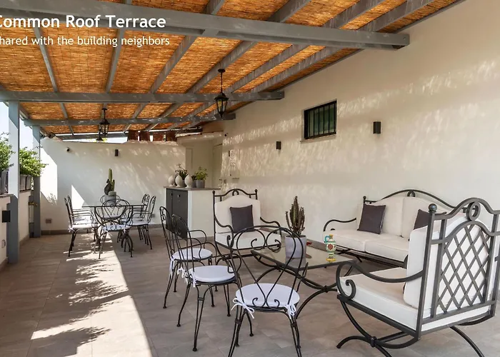 Castro Pretorio 21 - Fromhometorome Appartement